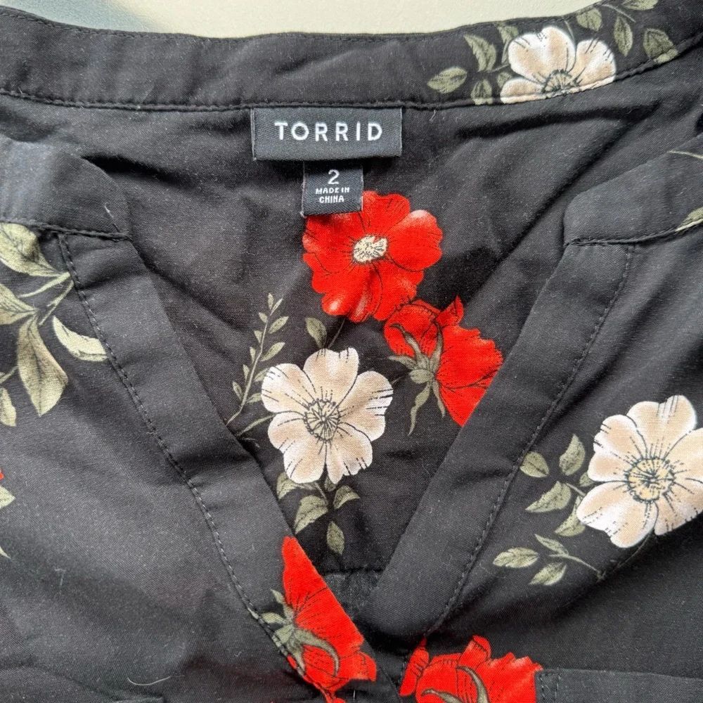 🌺 Torrid Floral Sleeveless Blouse Plus Size 2X Boho Spring Summer Top Flowers - Picture 4 of 5